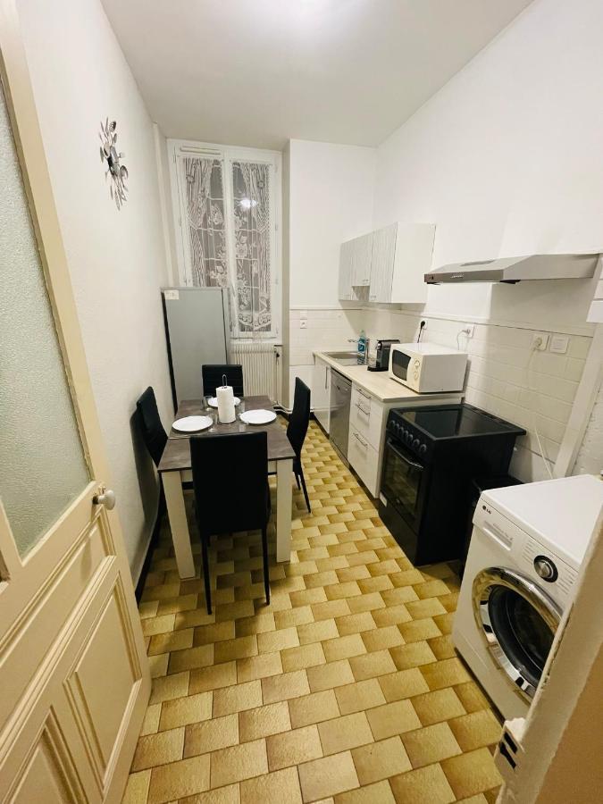 Appartement Proche De La Ville Et Du Parc Du Truchet Saint-Claude Exteriör bild